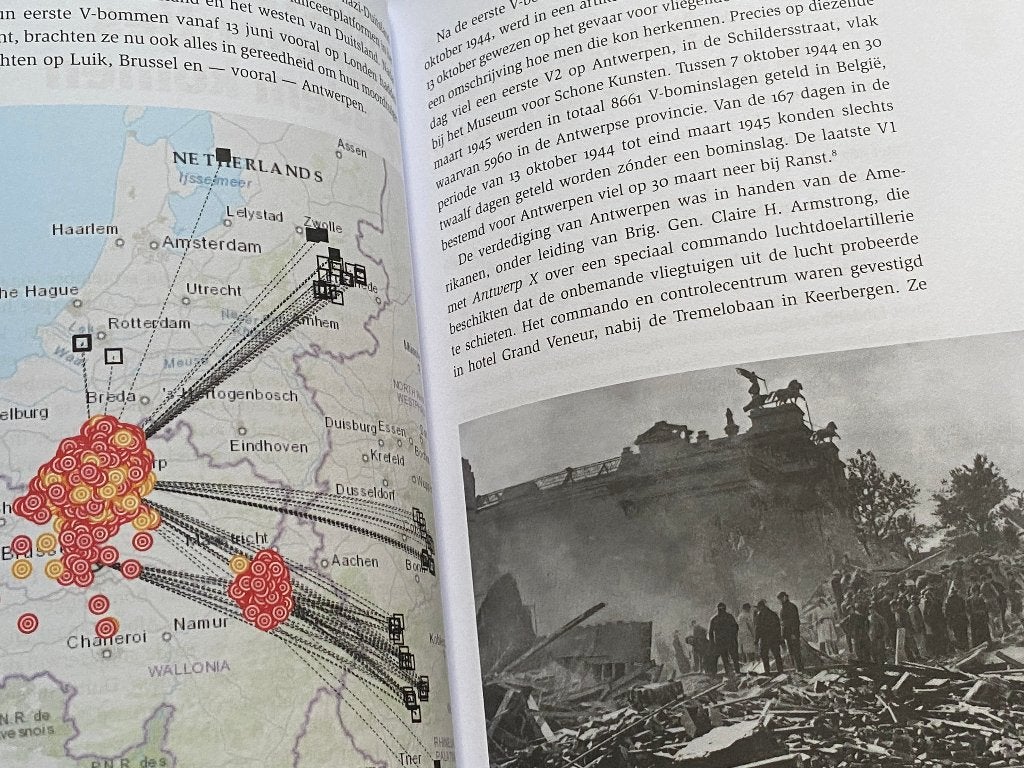 Weg van 't Stad De Antwerpse exodus West-Vlaanderen WO II, Verzamelen, Ophalen of Verzenden, Overige soorten, Nederland, Boek of Tijdschrift