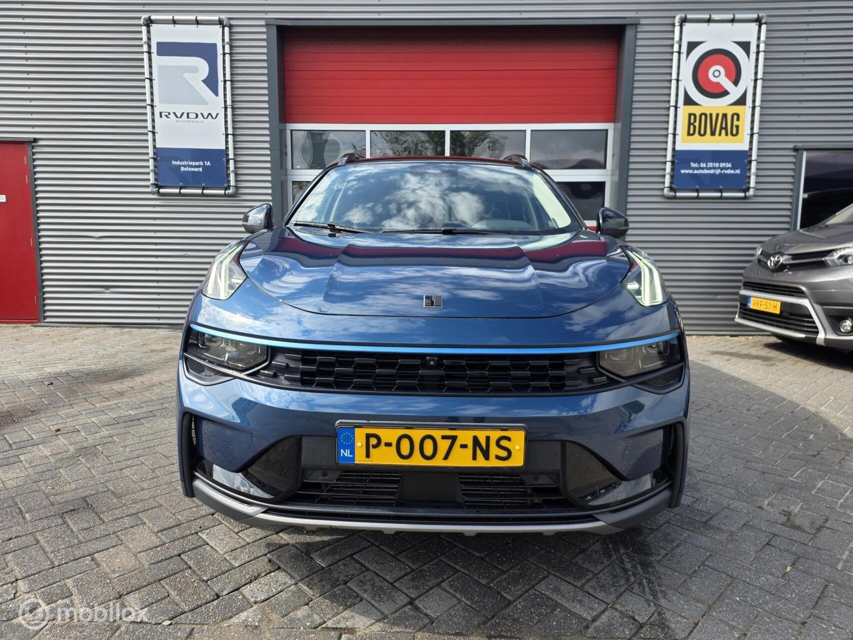 Lynk & Co 01 - 1.5 261PK Plug-in Hybrid, Pano, 360 Camera ,, 1800 kg, Euro 6, Blauw, 120 €/maand