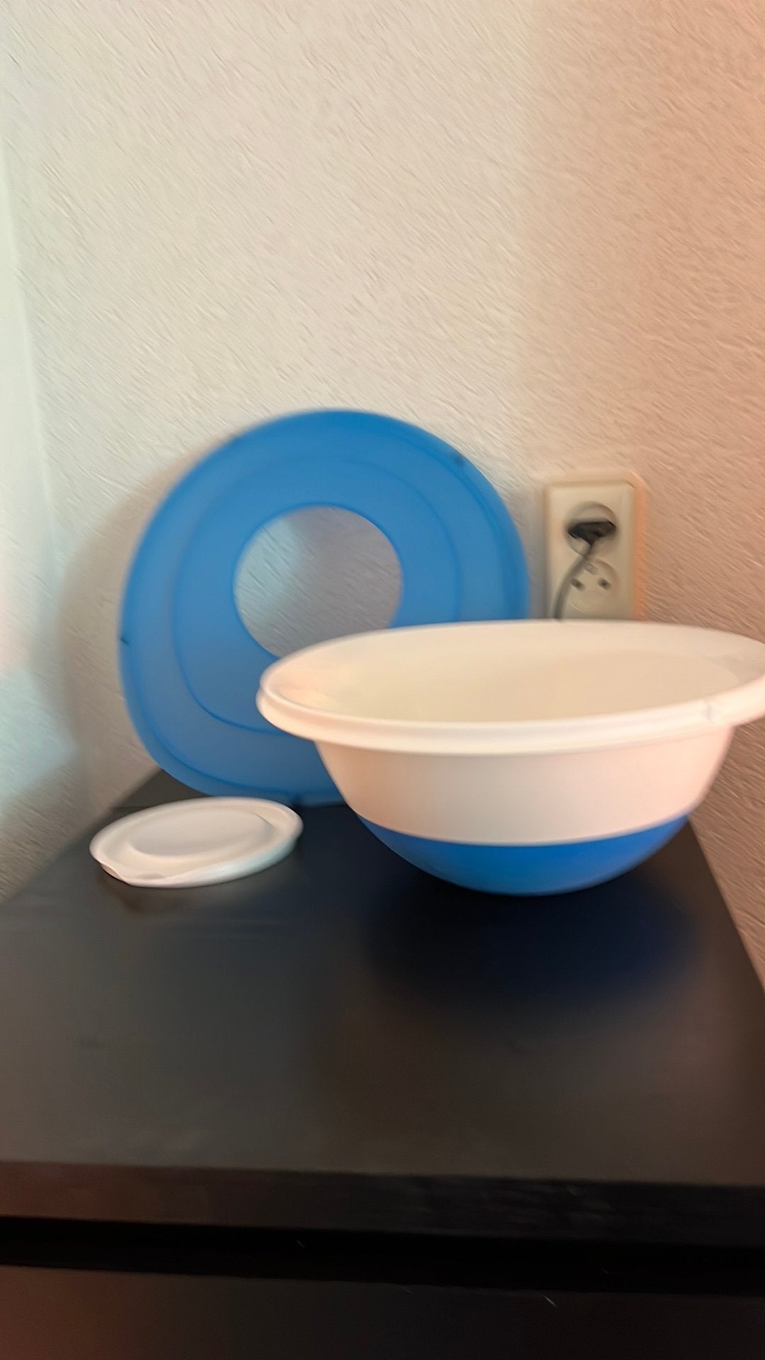 Tupperware beslagkom groot, Huis en Inrichting, Keuken | Tupperware, Ophalen, Gebruikt, Blauw, Met deksel