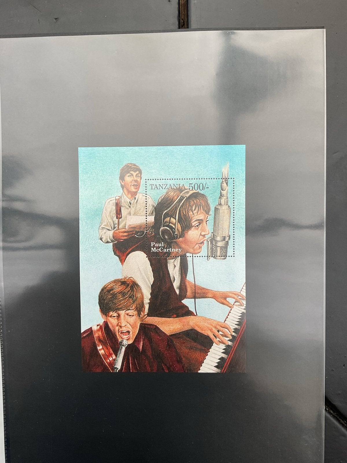 Paul McCartney postzegel Tanzania 500/-, Postzegels en Munten, Verzenden, Postfris, Overige thema's
