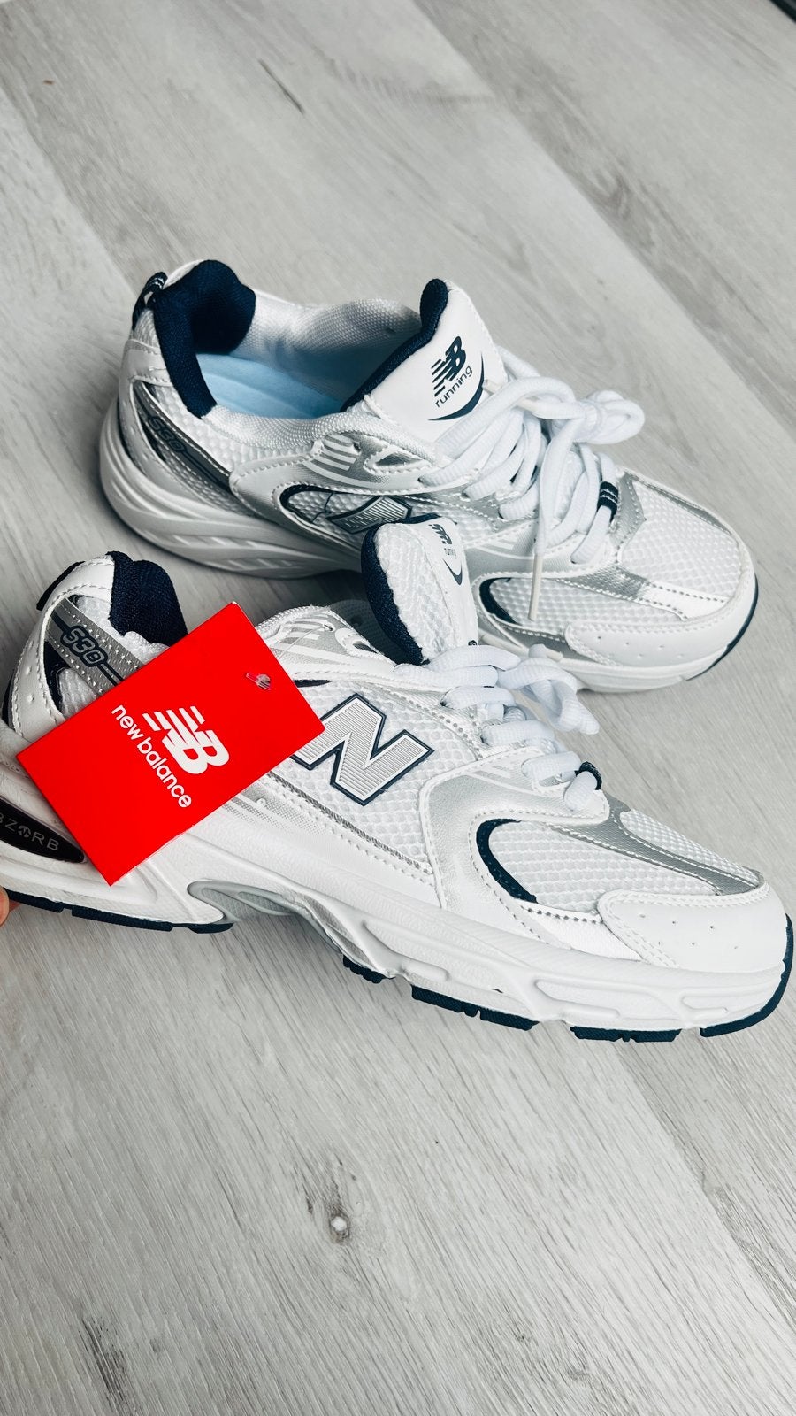 New Balance 530 Sneakers Wit/Zilver - Maat 39, Ophalen of Verzenden, Nieuw, Wit, Sneakers of Gympen