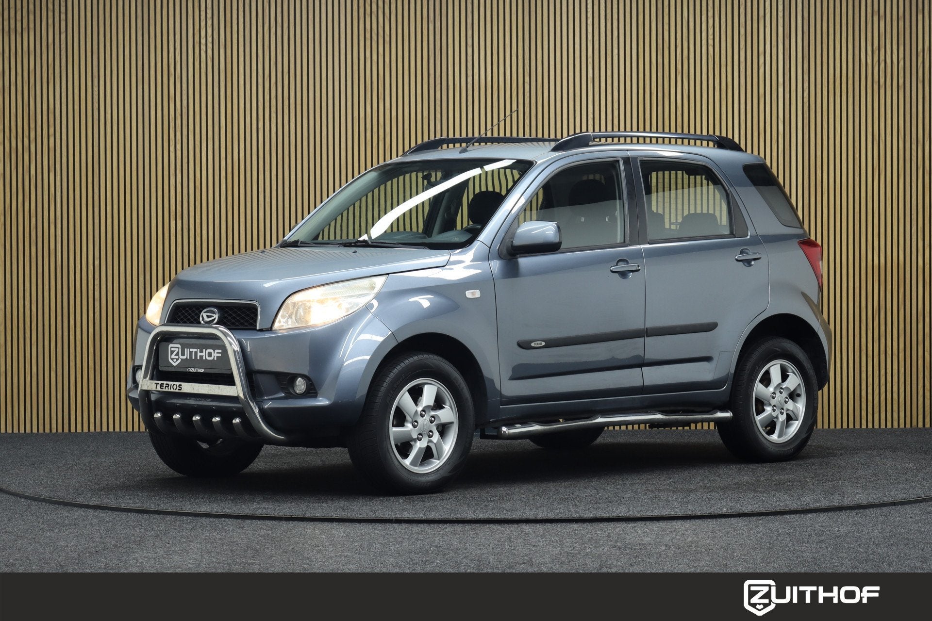 Daihatsu Terios 1.5-16v 2WD | Airco | LM Velgen | All-season, Auto's, Daihatsu, Gebruikt, Zwart, 400 kg, 49 €/maand