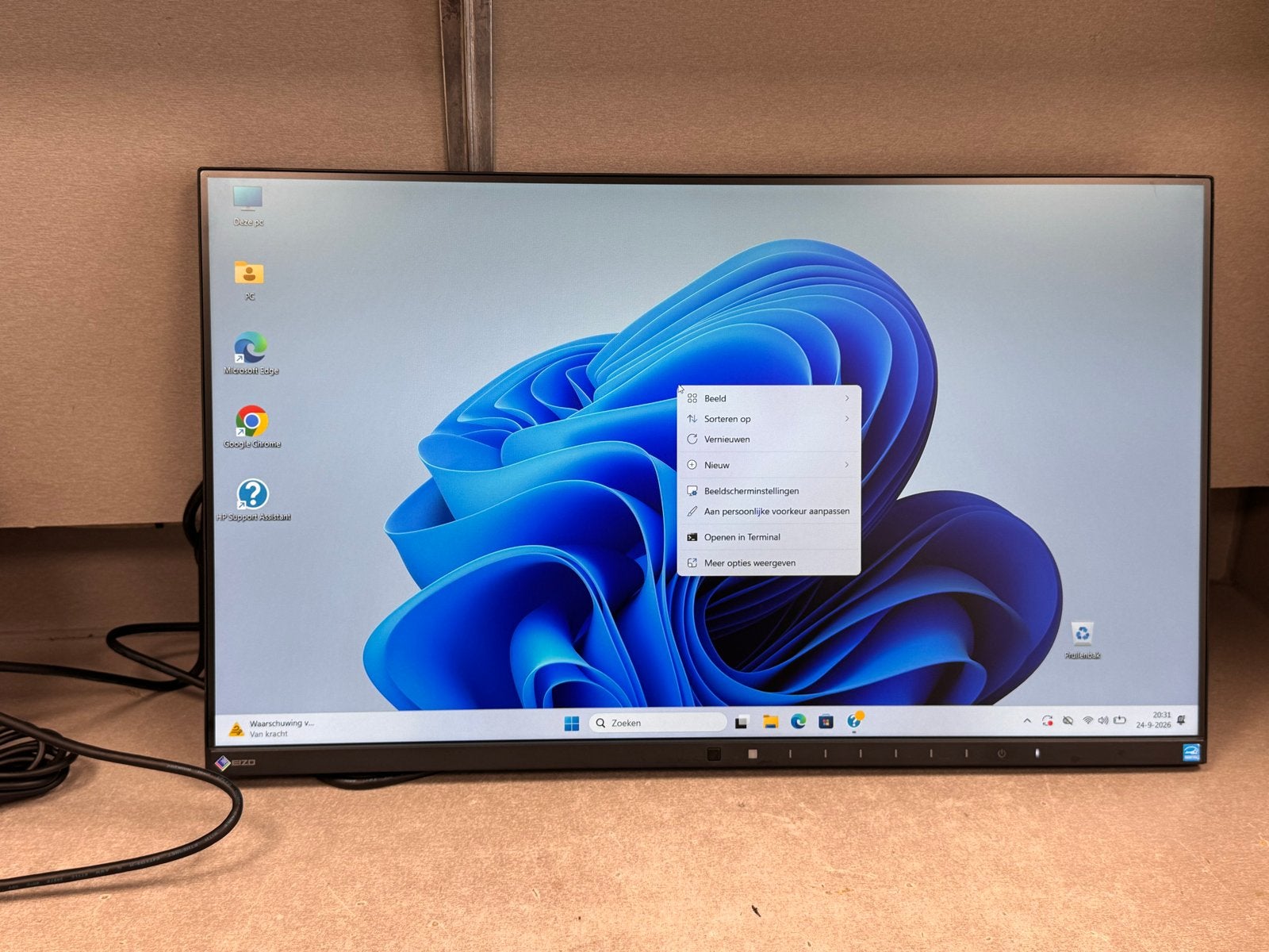 23x Eizo FlexScan EV2450 monitoren zonder voet (VESA), Computers en Software, Ophalen, Gebruikt, IPS, Full HD