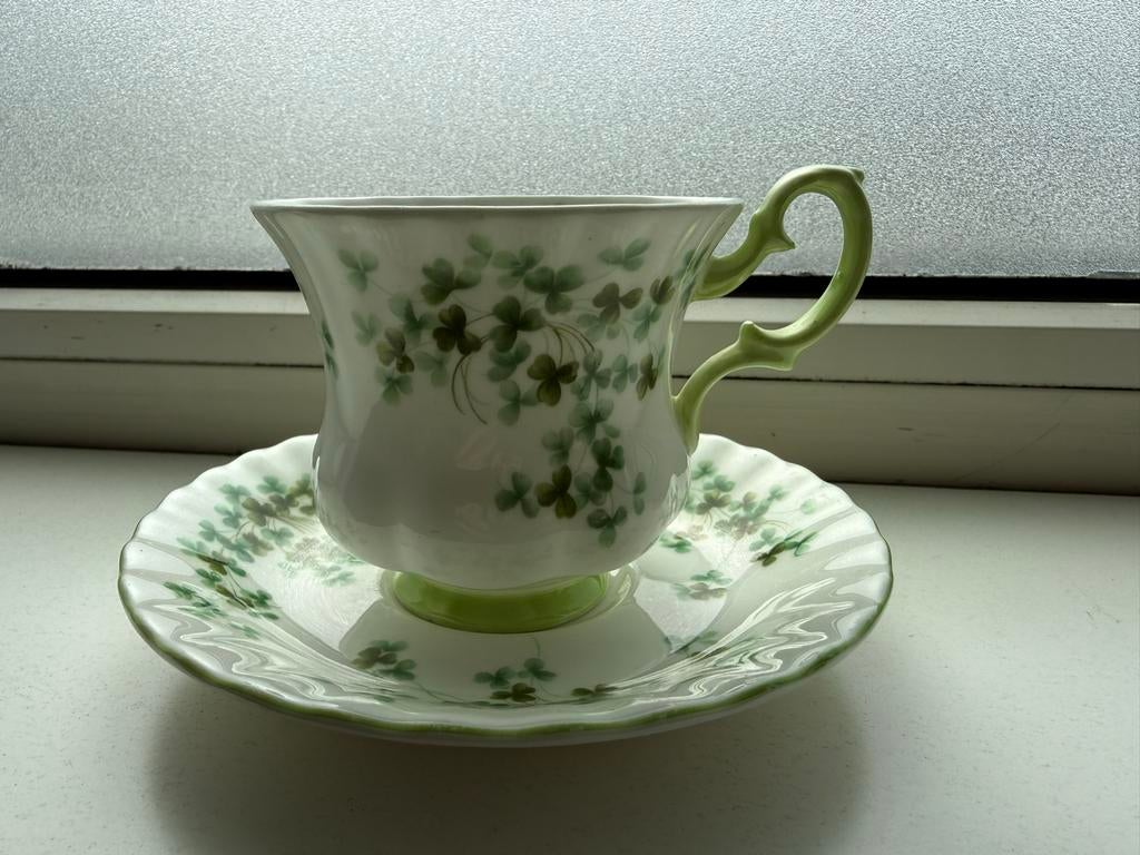 Vintage Royal Albert Shamrock theekop en schotel, Ophalen of Verzenden