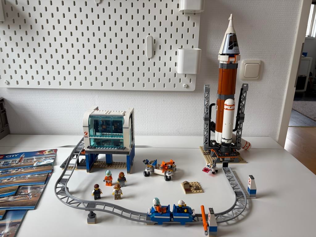 Lego City Space en ruimteraket 60228, Kinderen en Baby's, Speelgoed | Duplo en Lego, Gebruikt, Lego, Ophalen of Verzenden, Space