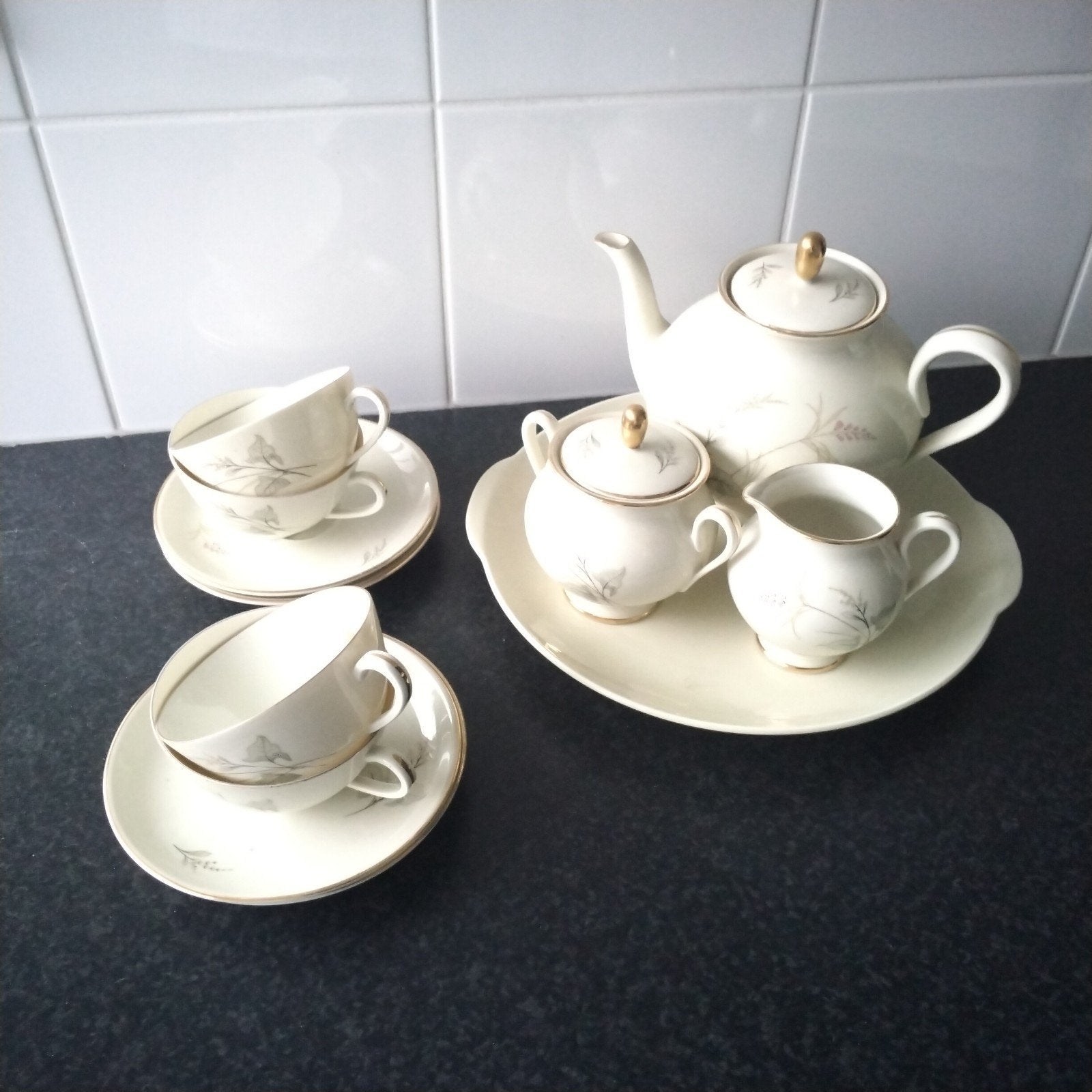 Furstenberg servies adriane met taartschaal, Ophalen of Verzenden, Zo goed als nieuw, Porselein, Overige stijlen