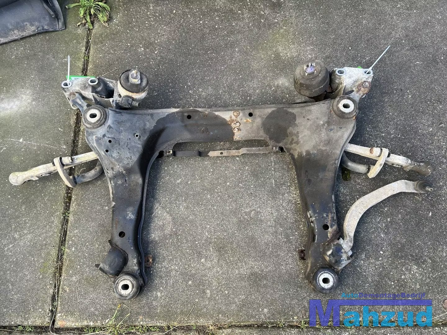 AUDI A4 B7 Subframe 2004-2009, Gebruikt, AUDI AG, Auto-Union-Strasse 1
85045  Ingolstadt, DE, Kundenbetreuung@audi.de