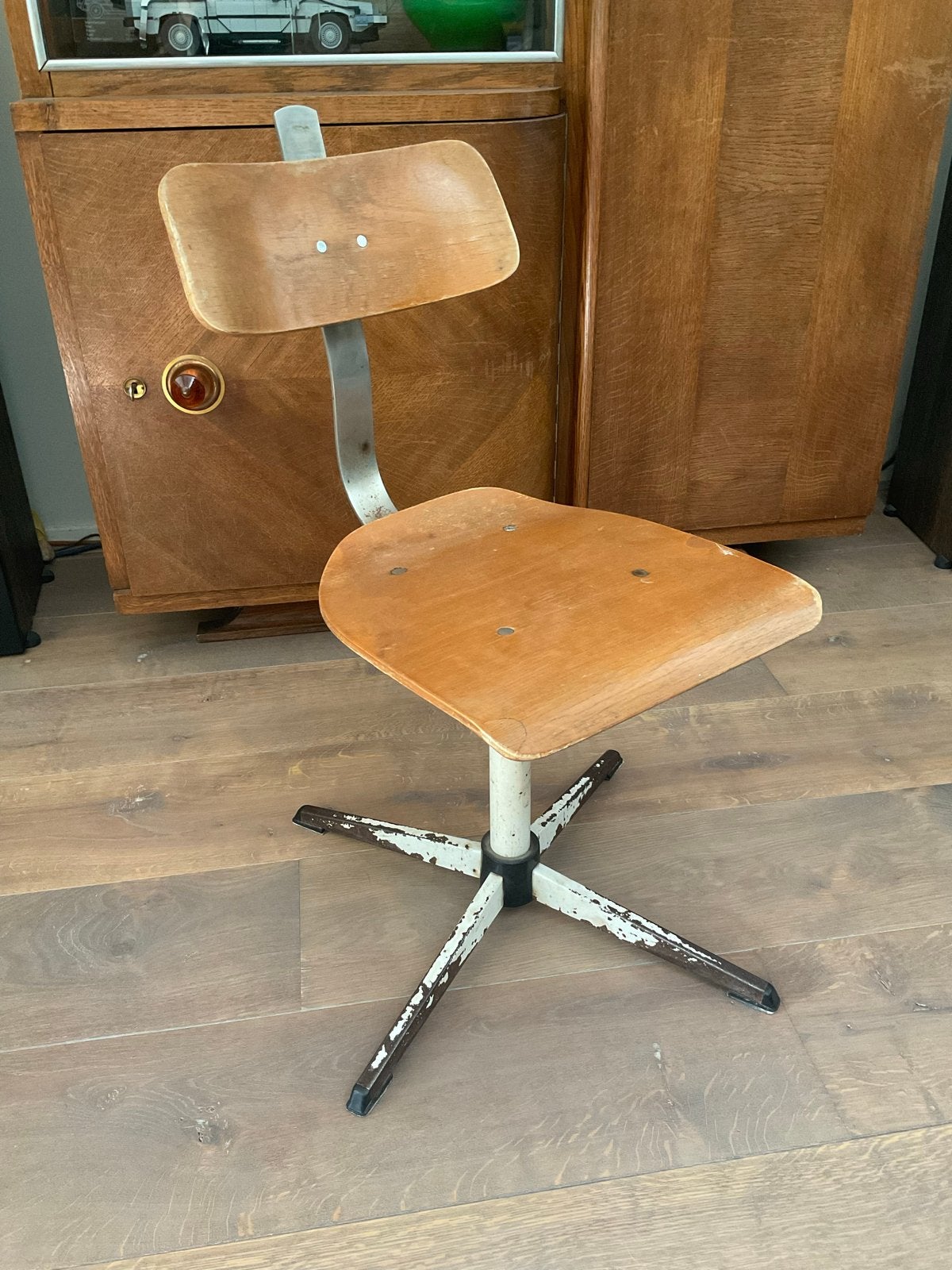 Vintage Industriële Werkstoel - Verstelbaar, Ophalen