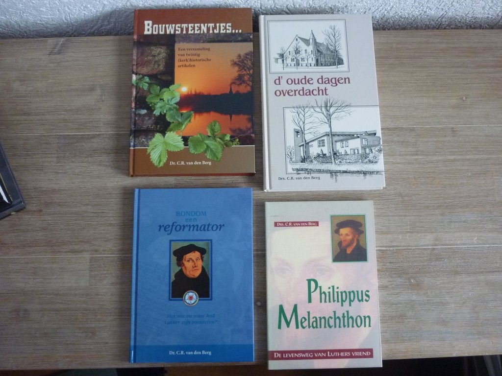 Ds. C.R. van den Berg - Verschillende boeken, Ophalen of Verzenden, Gelezen, Christendom | Protestants