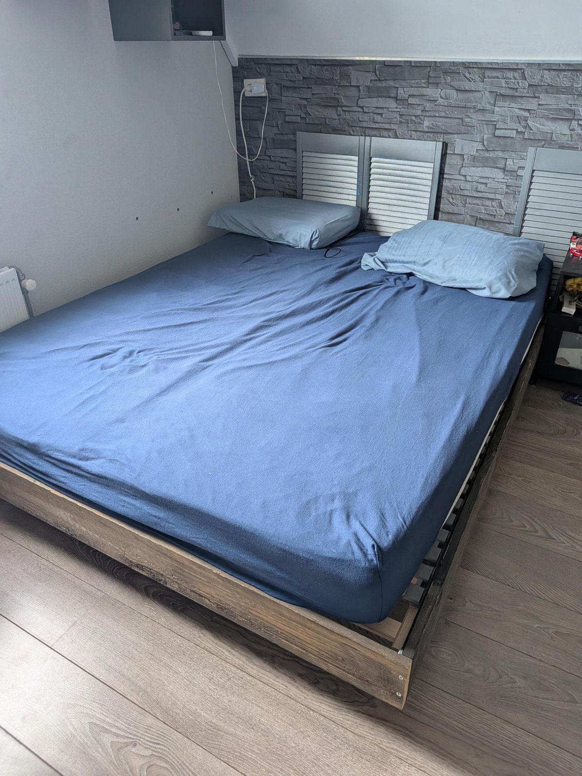 Zgan 2p bed, d.grijs gebeitst steigerh 160x200, incl lattenb, Huis en Inrichting, Slaapkamer | Bedden, Ophalen, Verstelbaar, Tweepersoons
