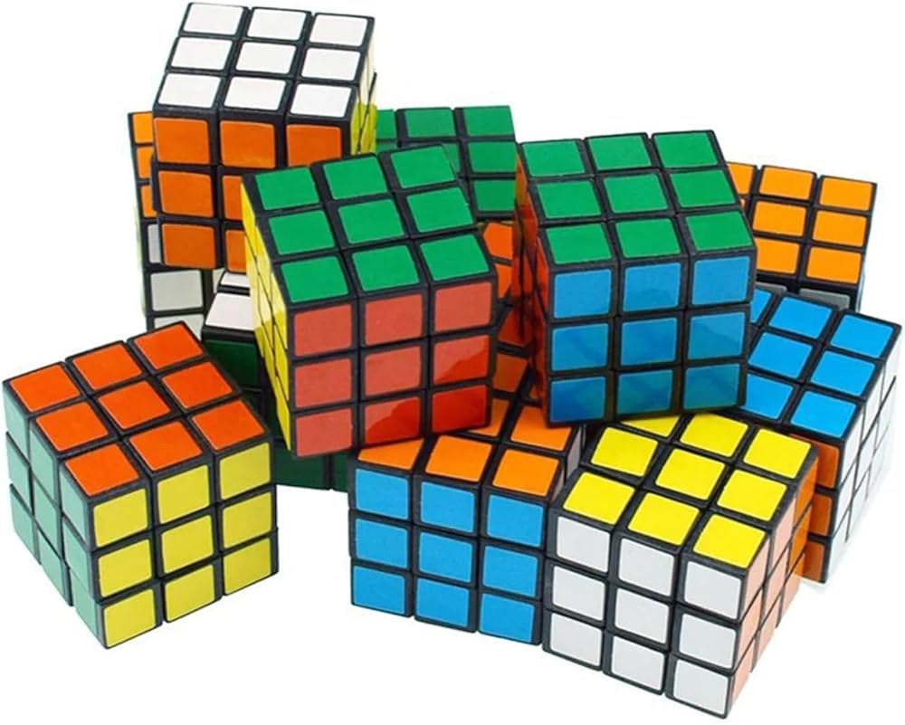 12 mini trap lopers en 12 mini rubiks kubus traktaties, Ophalen of Verzenden, Nieuw, Rubik's of 3D-puzzel