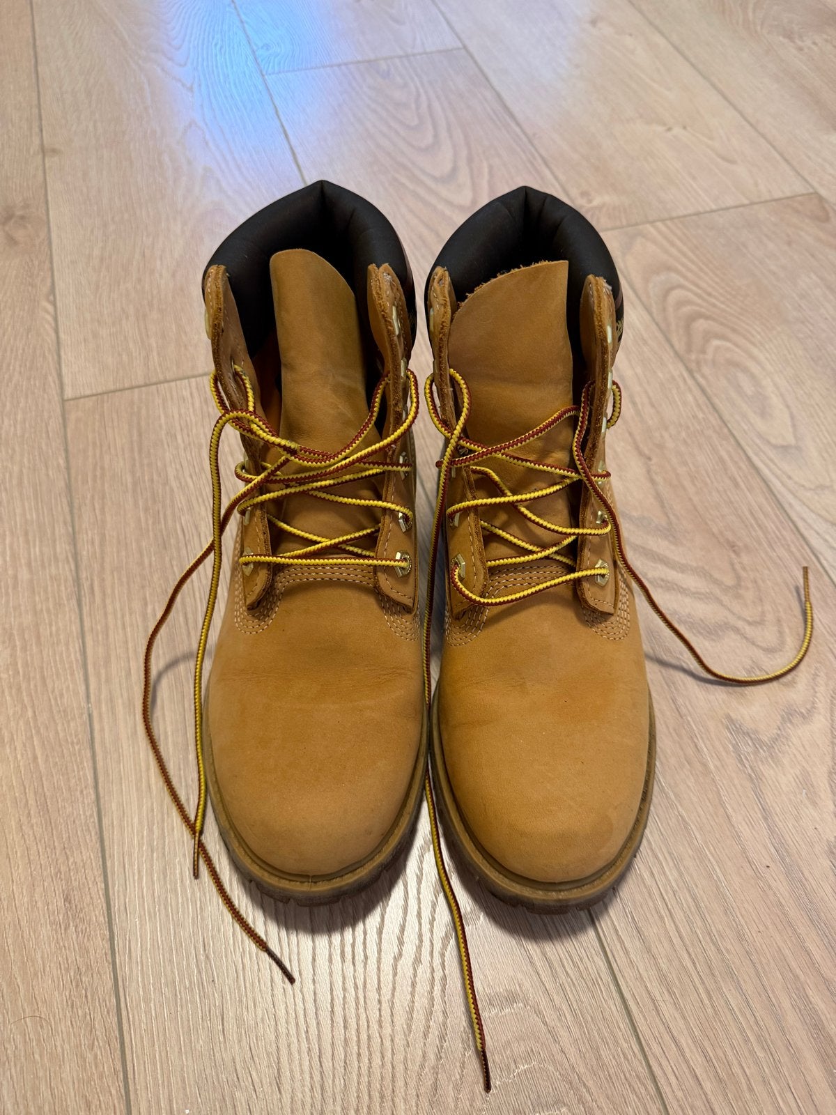 Timberland laarzen 38.5 unisex, Ophalen of Verzenden, Gedragen, Bruin, Lage of Enkellaarzen