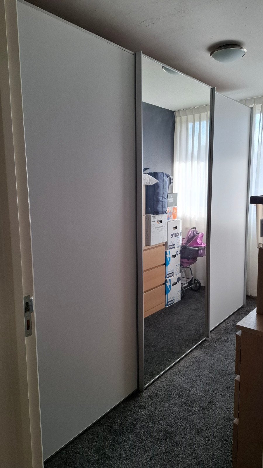 Grote kledingkast met schuifdeuren en spiegel, Ophalen, Gebruikt, 200 cm of meer, Modern
