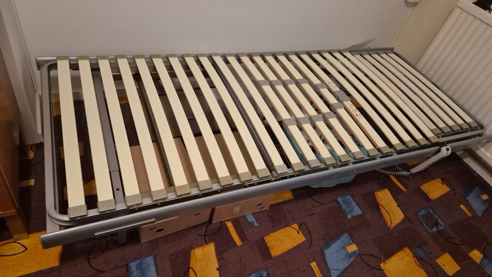 Aestborn Elektrisch Verstelbare Bedbodem 200x80 cm, Ophalen, Eenpersoons, 80 cm