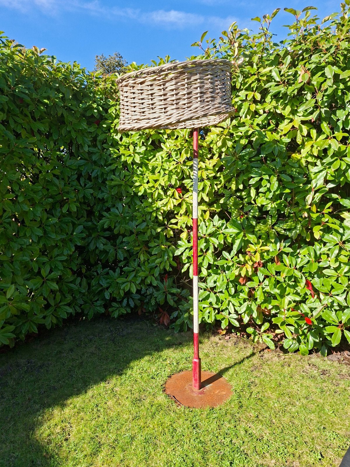 Korfbalpaal met mand, Ophalen, Gebruikt, Korf of Paal