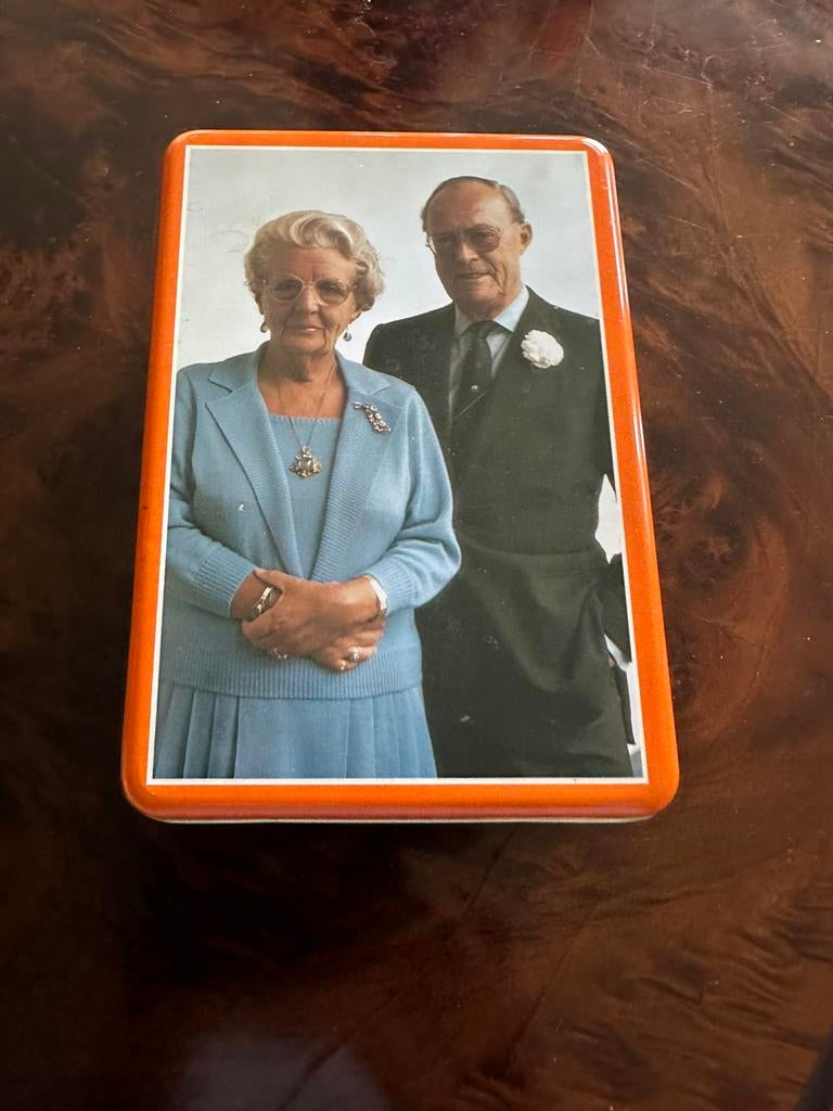 Koningshuis 2 blikken, Verzamelen, Koninklijk Huis en Royalty, Ophalen of Verzenden, Nieuw