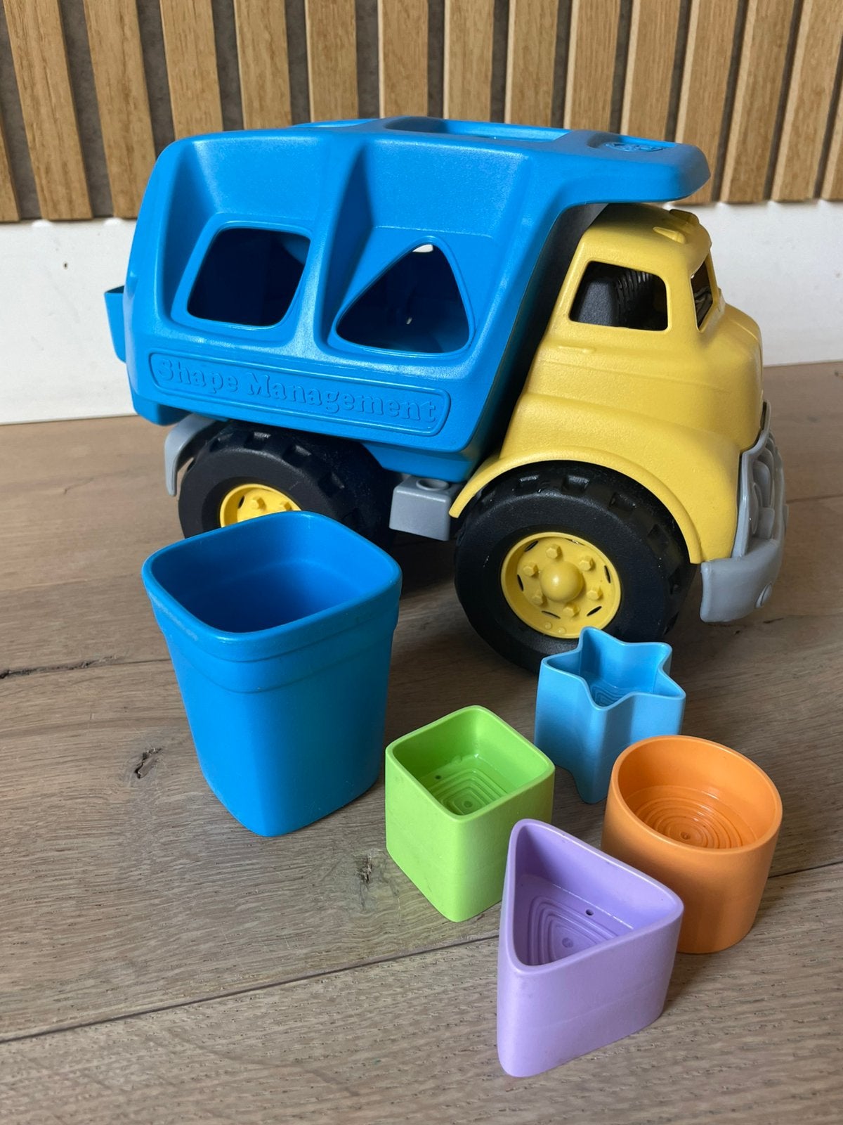 Green toys vrachtwagen en vormenstoof, Ophalen, Zo goed als nieuw