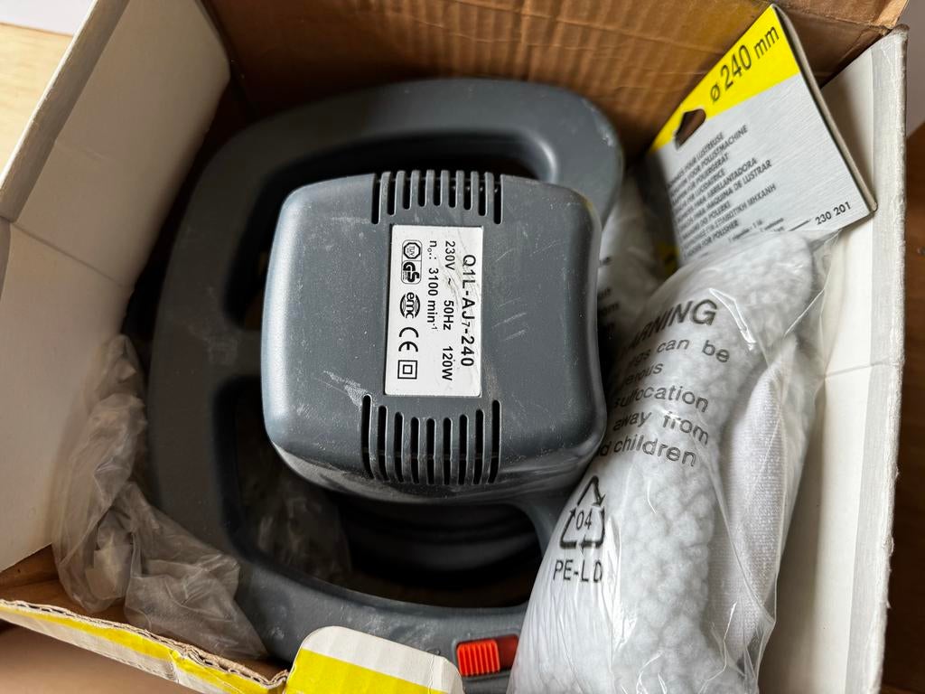 Cartec Polijstmachine Q1L-AJ-240 - Inclusief 4 nieuwe schijv, Ophalen of Verzenden, Gebruikt, Minder dan 600 watt, Overige typen