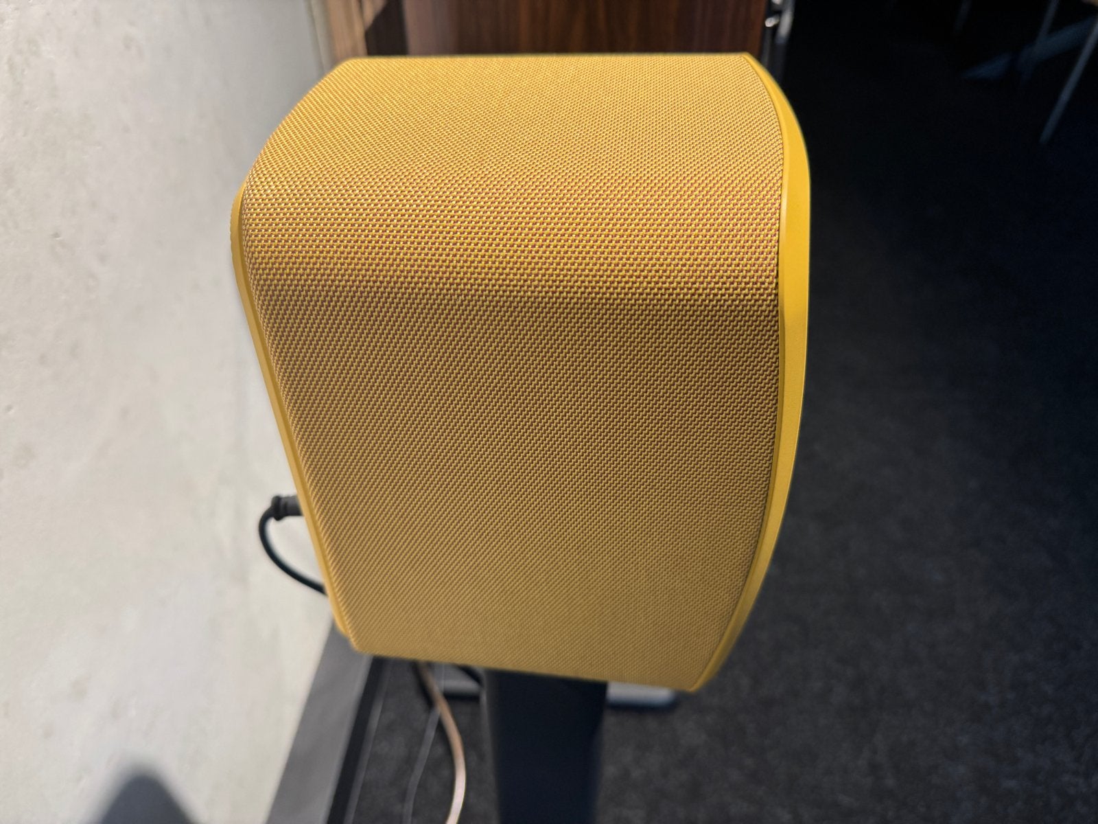KEF LSX II Amber Haze + Wifi Stereo Speaker met HDMI, 150 watt of meer, Stereo speakers, Ophalen of Verzenden, Zo goed als nieuw