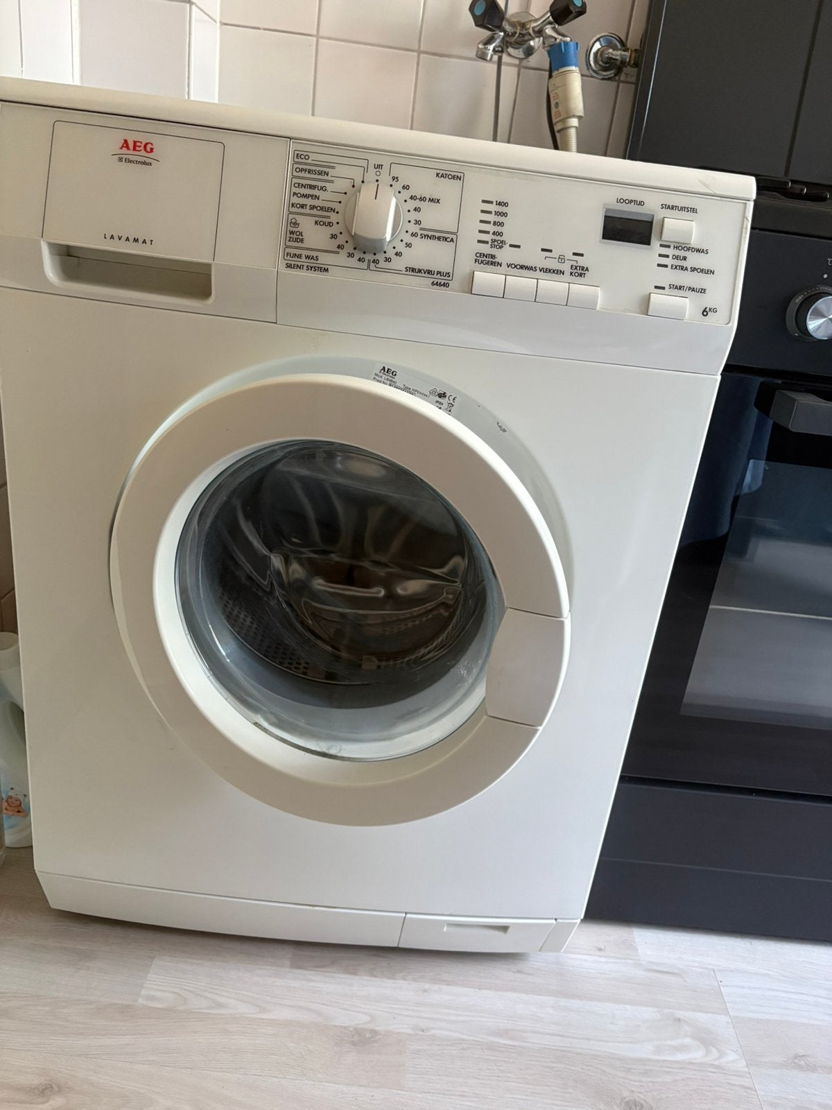 Wasmachine met defect, Ophalen, Zo goed als nieuw, 1200 tot 1600 toeren, 85 tot 90 cm