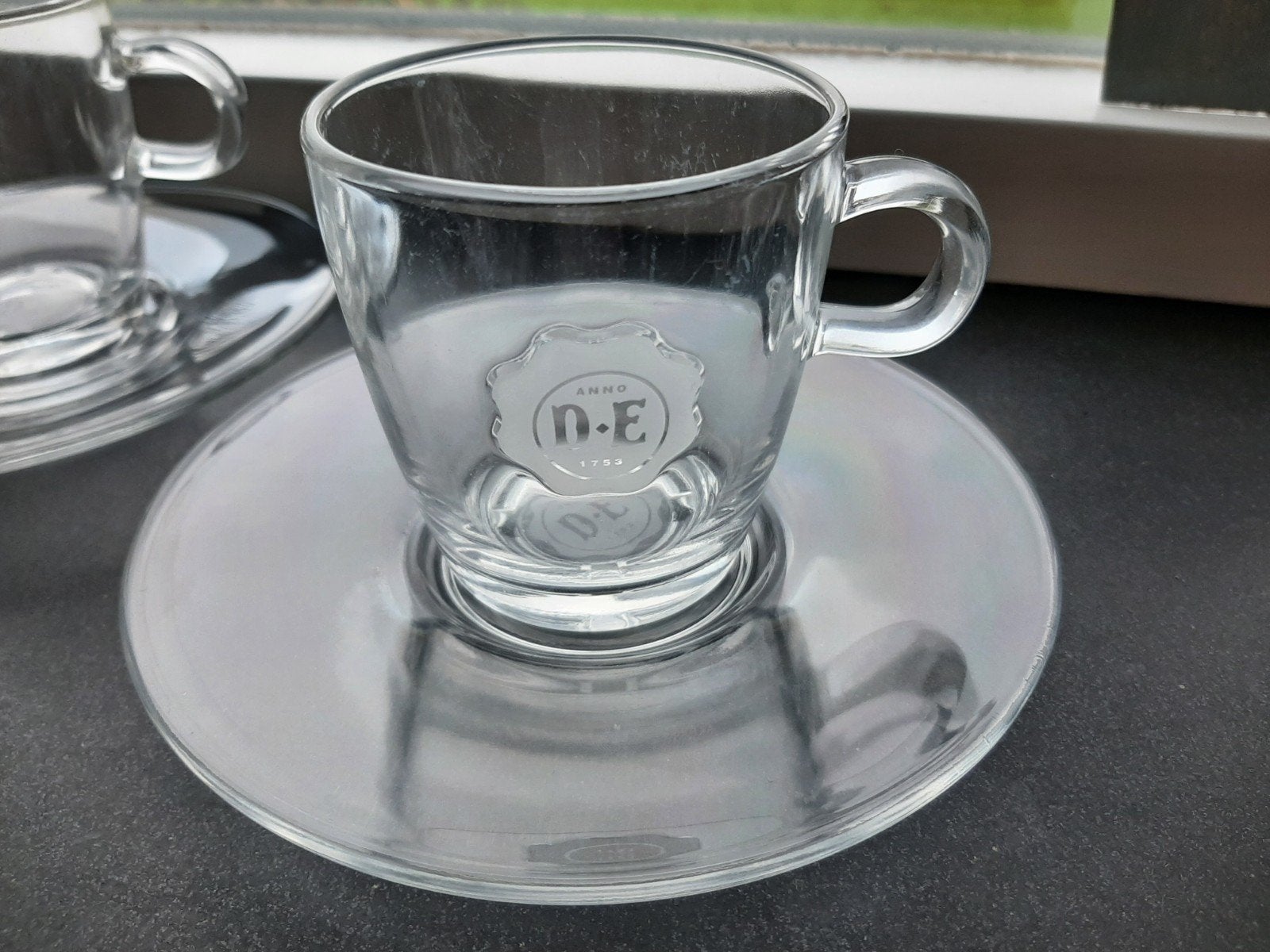Douwe egberts kopjes met schotels koffie, Verzamelen, Ophalen of Verzenden
