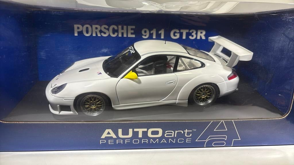 Porsche 911 gt3r whtie autoart 1.18, Ophalen of Verzenden, Autoart, A, A