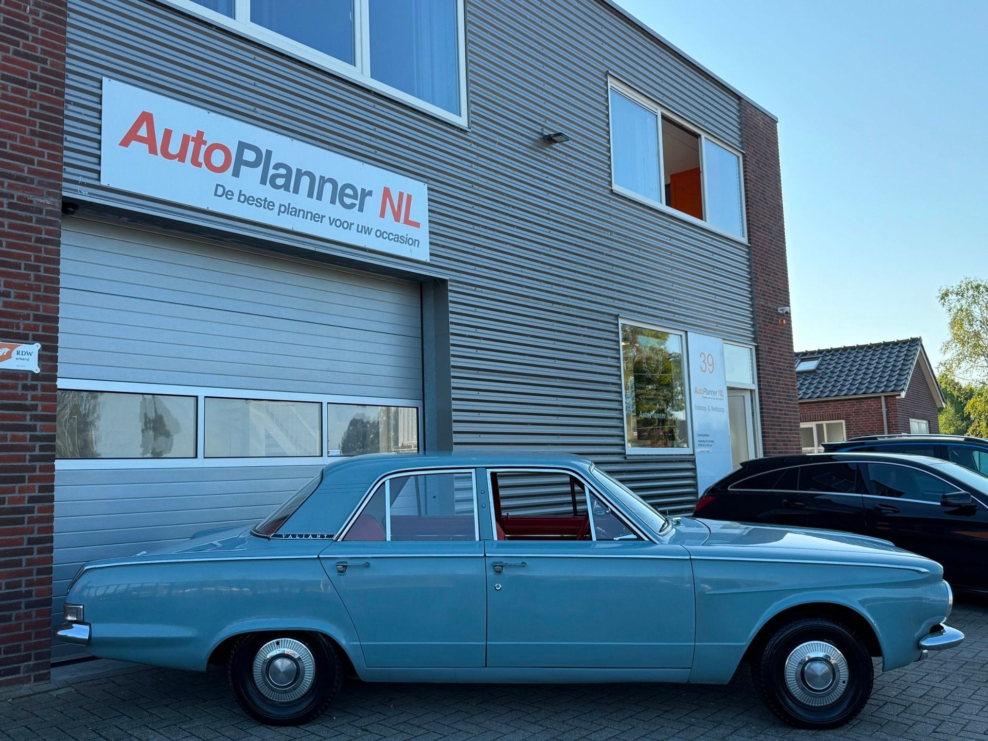 Plymouth Valiant V200! Oldtimer! Uniek!, Auto's, Gebruikt, 2789 cc, Blauw, Origineel Nederlands