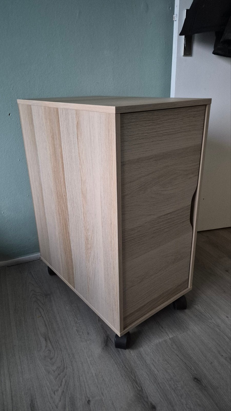 Ikea kastje ALEX op wielen, Ophalen, Minder dan 50 cm, Zo goed als nieuw, Minder dan 100 cm