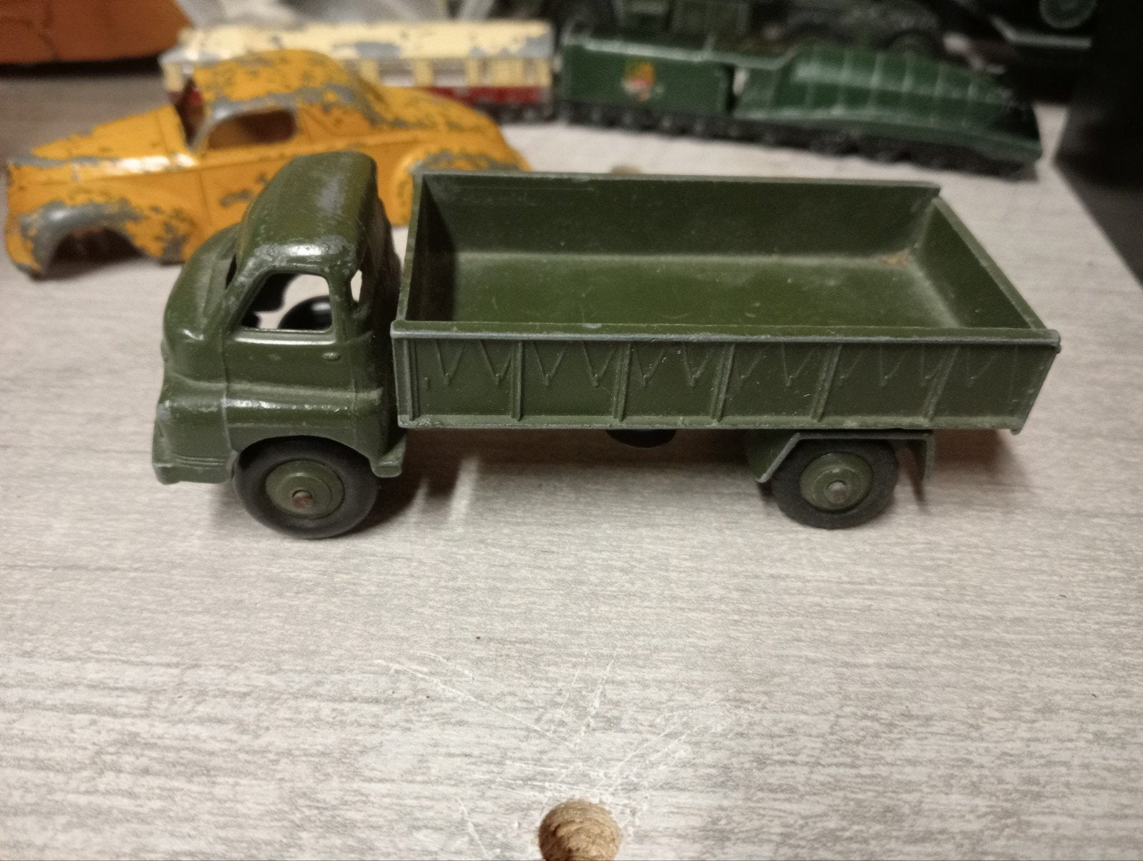 Dinky toys 621  3 ton army truck, Ophalen of Verzenden, Gebruikt, Bus of Vrachtwagen