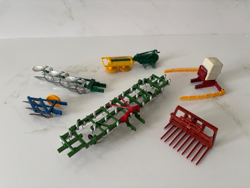 Britains 1:32 werktuigen set – ploeg/cultivator/eg, Ophalen of Verzenden, Gebruikt, Tractor of Landbouw, Britains