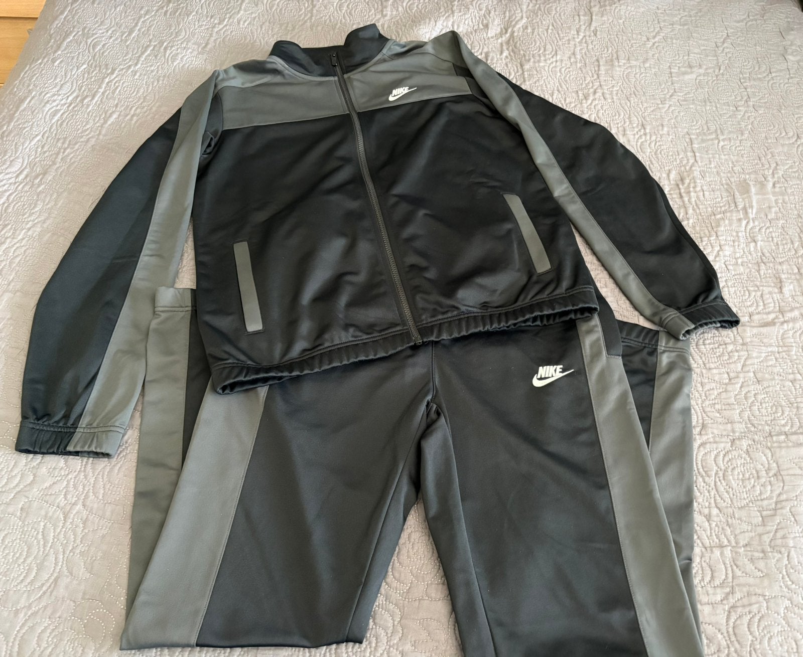 Heren trainingspak Nike maat S, Kleding | Heren, Ophalen of Verzenden, Zo goed als nieuw, Zwart