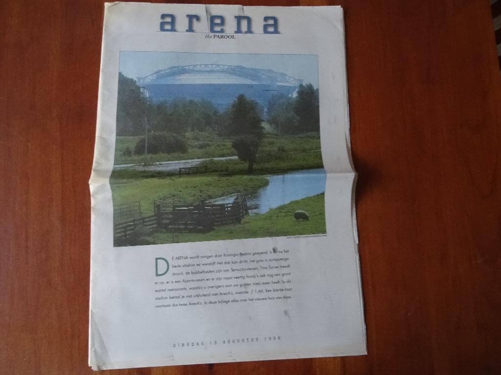 Specials over de Amsterdam Arena - Johan Cruijff Arena, Ophalen of Verzenden, Zo goed als nieuw, Ajax, Boek of Tijdschrift