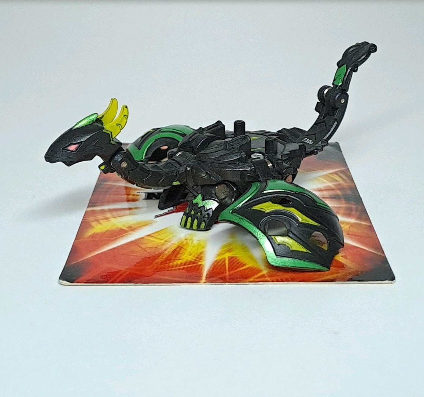 Bakugan Gundalian Invaders Darkus Dharak 730G, Ophalen of Verzenden