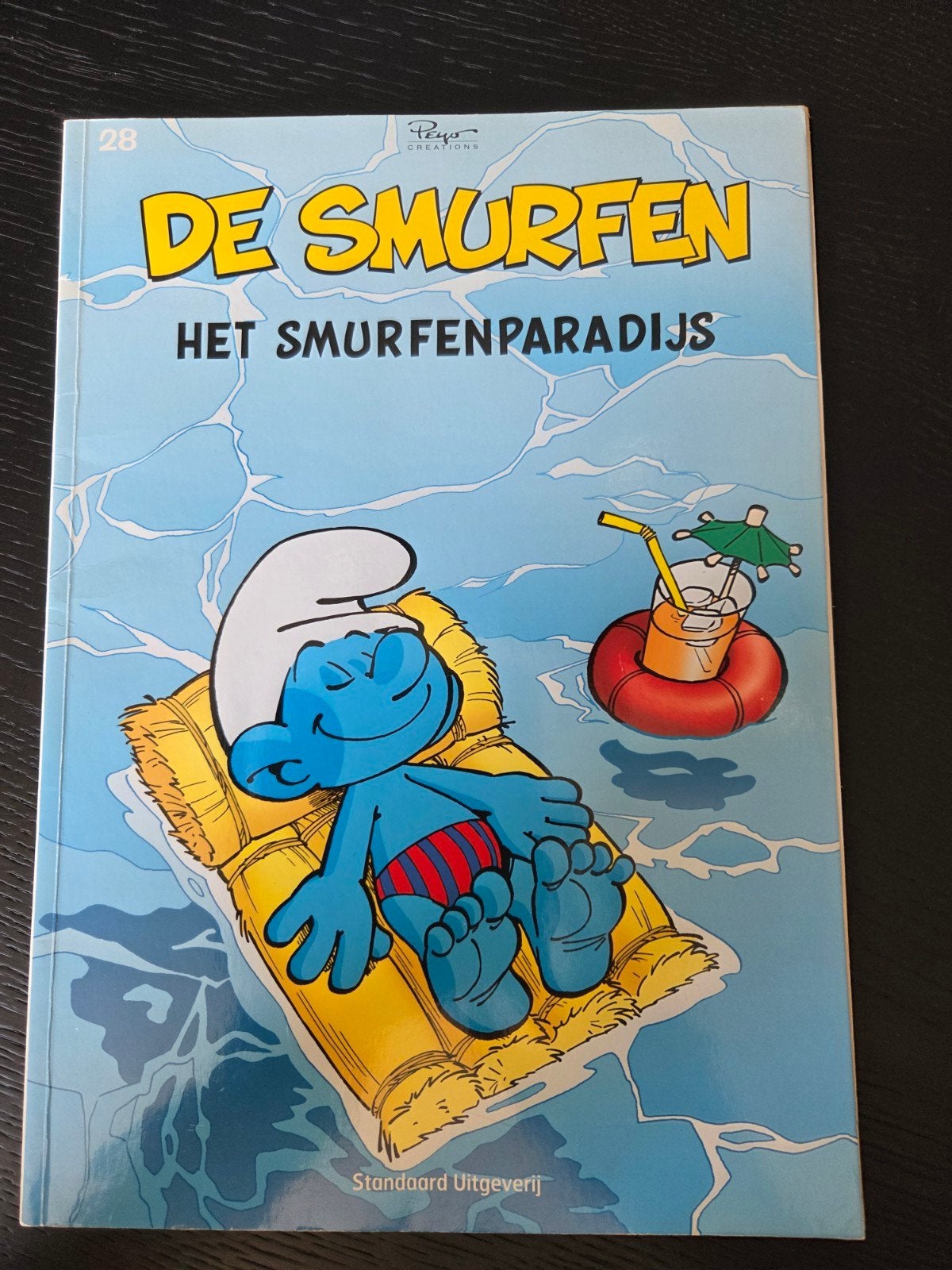 Peyo - Het Smurfenparadijs, Peyo, Eén stripboek, Ophalen of Verzenden, Zo goed als nieuw