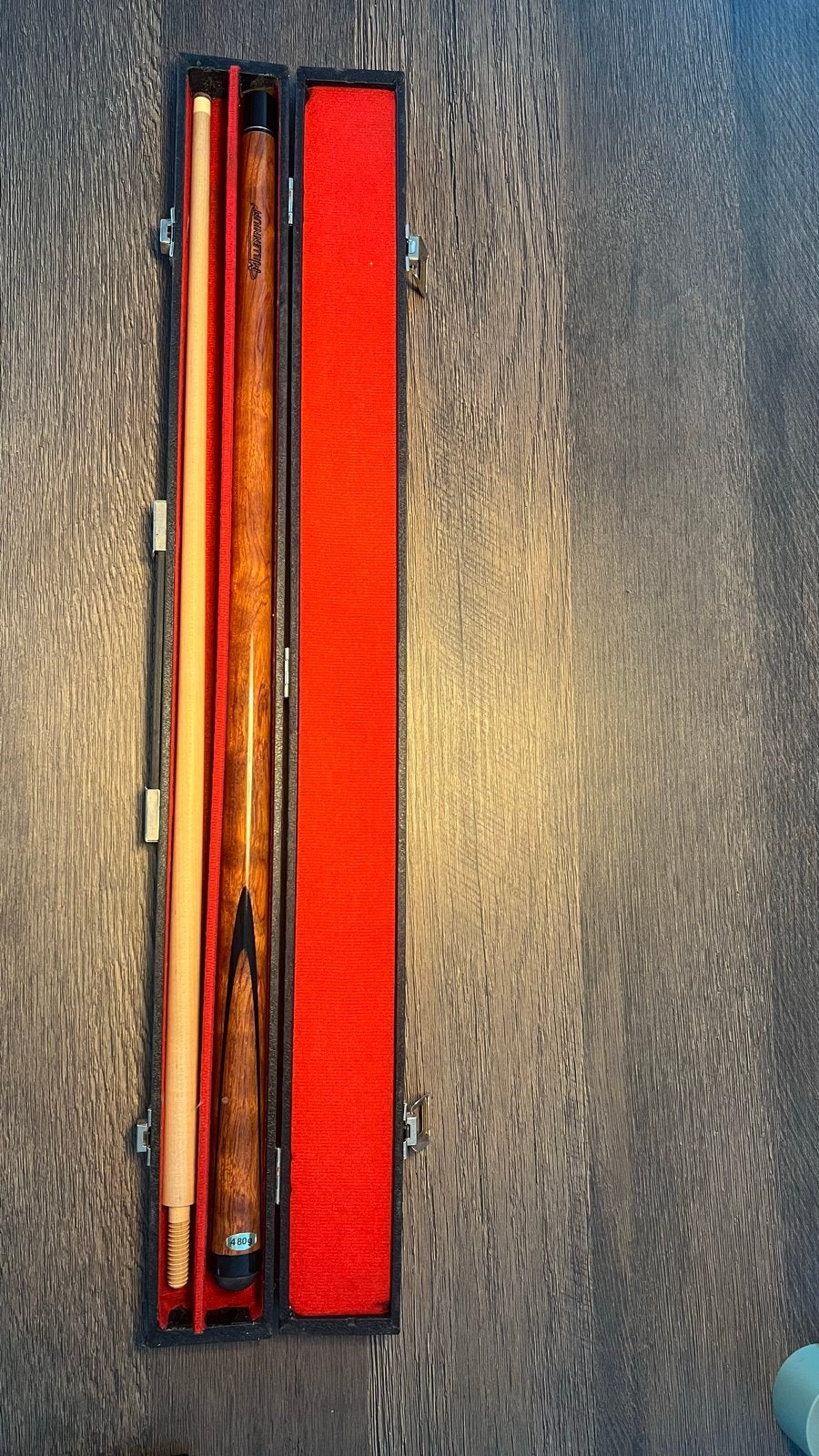 Millennium Biljartkeu 480g met Koffer, Sport en Fitness, Biljarten en Poolen, Ophalen of Verzenden, Gebruikt, Keu of Ballen