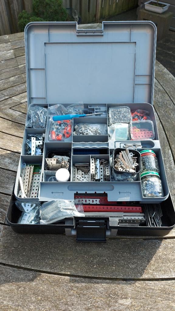 Meccano bouw in koffers/en Tecc attributen (3 opbergkoffers), Ophalen of Verzenden, Gebruikt, Overige merken