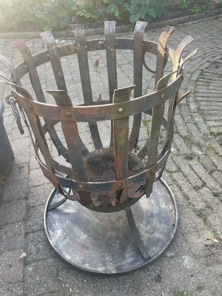 Vuurkorf met onderplaat., Ophalen, Gebruikt, Vuurkorf