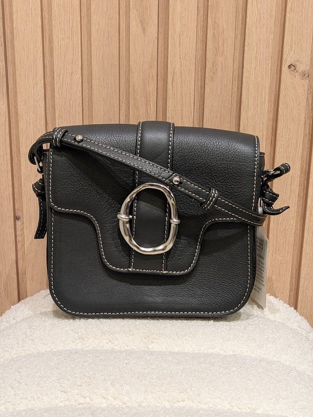 Becksondergaard - Buckle leren crossbody - Nieuw €185, Sieraden, Tassen en Uiterlijk, Tassen | Damestassen, Nieuw, Schoudertasje
