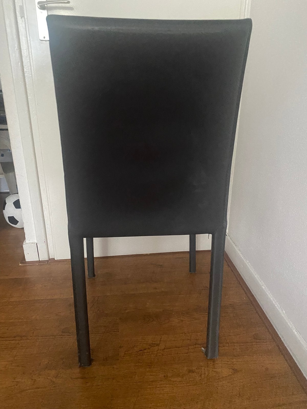 6 grijze echt lederen eetstoelen, Ophalen, Zo goed als nieuw, Magneetbord