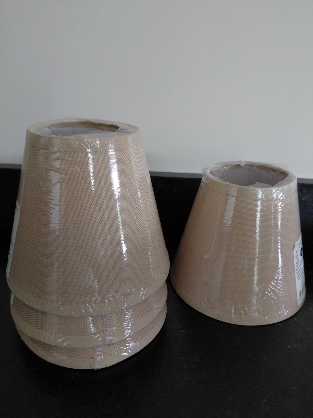 4 beige klemkapjes NIEUW, Ophalen of Verzenden, Beige