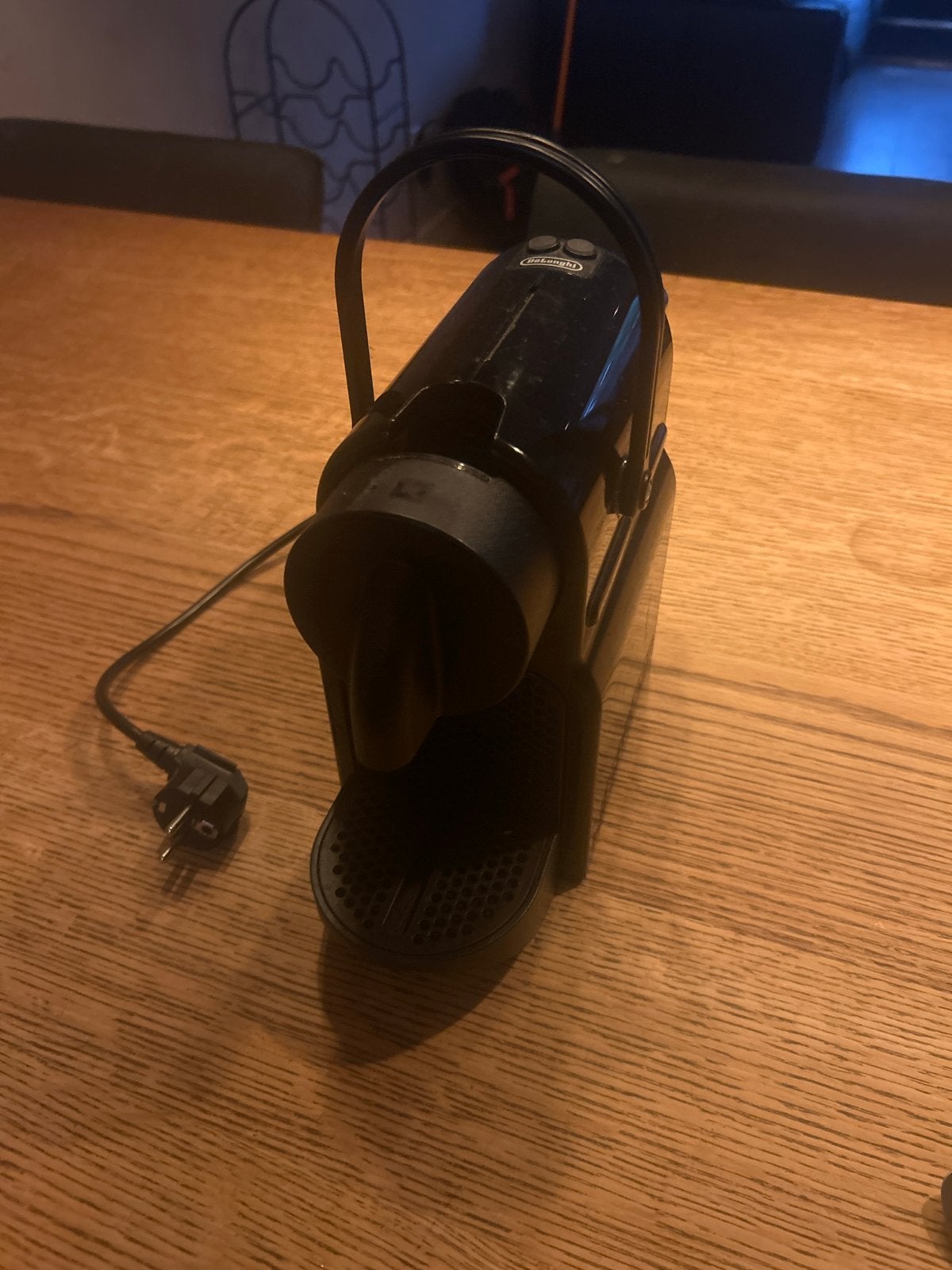 DeLonghi Nespresso Inissia Koffiemachine Zwart