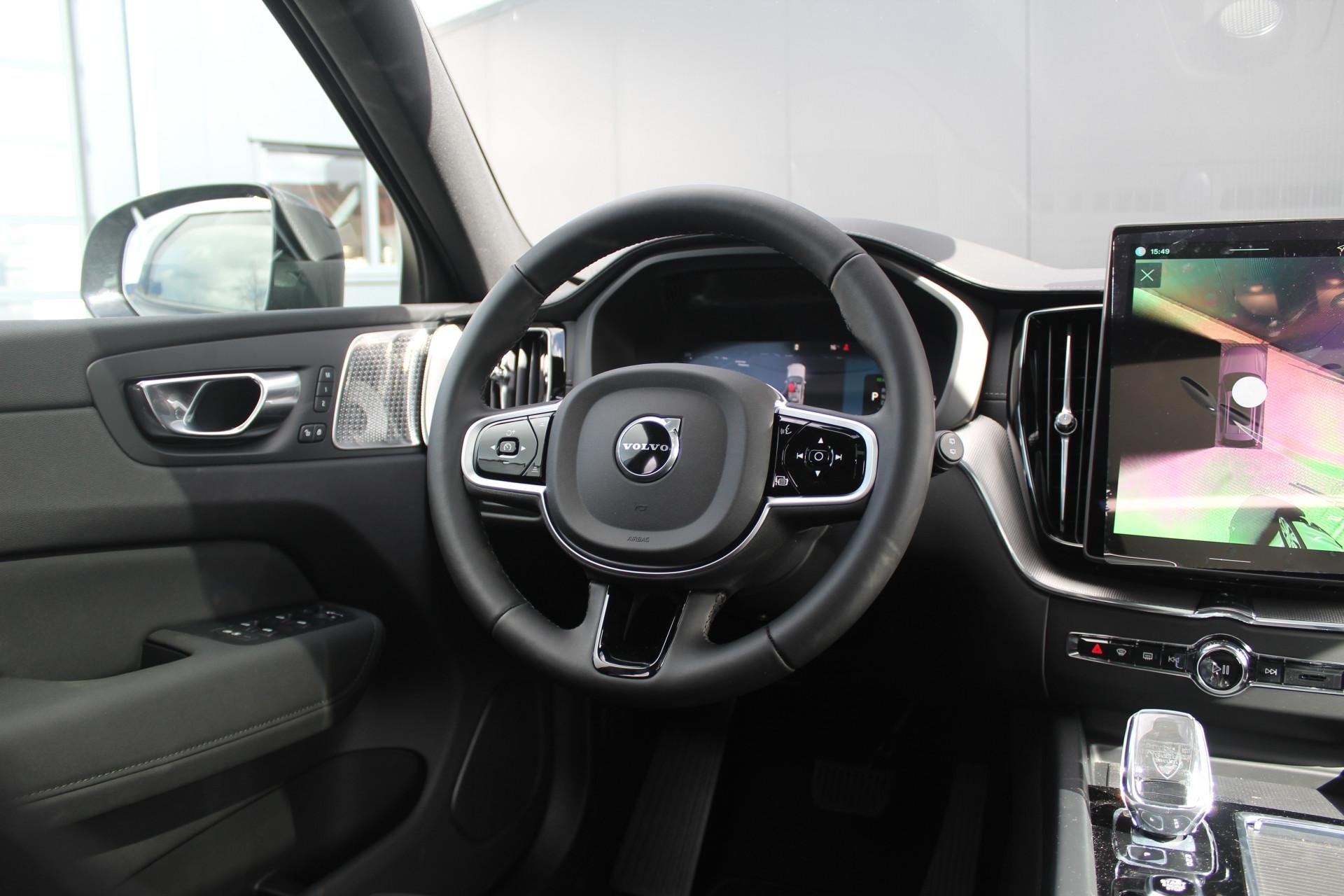 Volvo XC60 2.0 T6 Plug-in hybrid AWD Ultra Black Edition | 2, Automaat, Gebruikt, 4 cilinders, 1969 cc