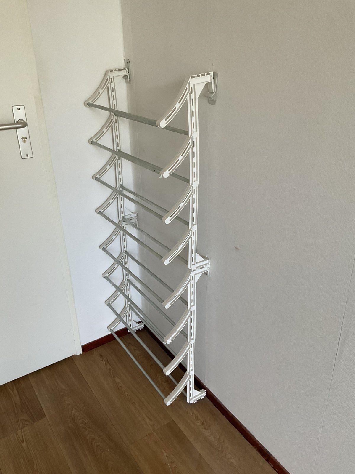 Schoenenrek, Ophalen, Zo goed als nieuw