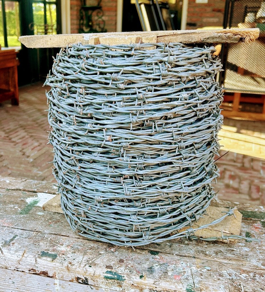 Te koop: Verzinkt prikkeldraad 2x2,0mm, 140m1 € 20,--, Ophalen, Zo goed als nieuw, 20 meter of meer, Gaas
