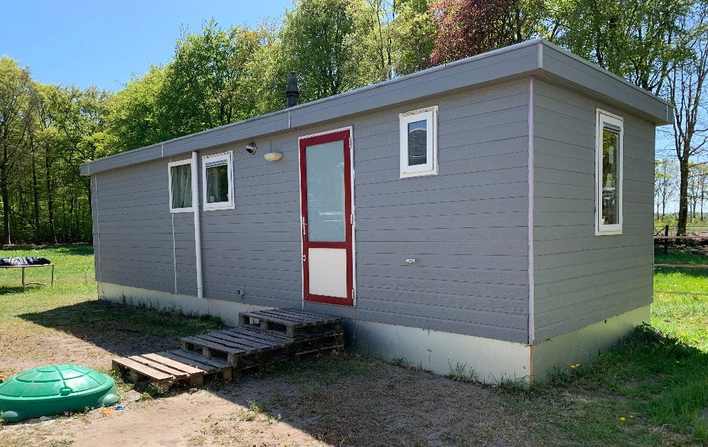 Chalet te koop, goed onderhouden, 3 slaapkamers, 11 x 3,65, Caravans en Kamperen, Tot en met 6