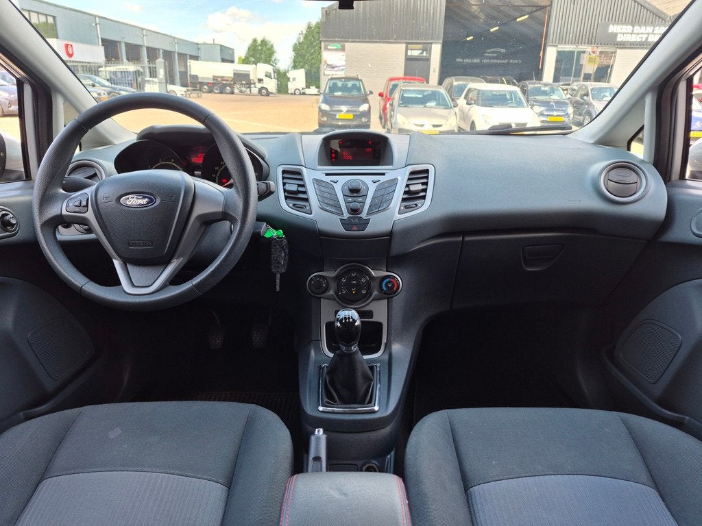 Ford Fiesta 1.25 Trend|Airco|El Pakket|5-DRS|Nieuwe APK, Voorwielaandrijving, Euro 5, Stof, Met garantie (alle)