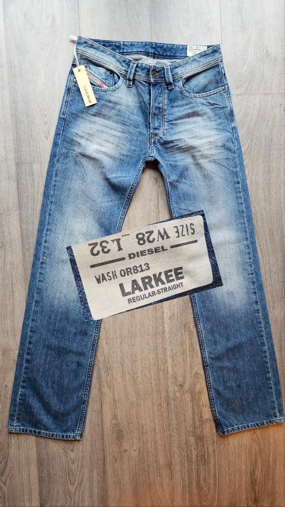 - NIEUWE - Diesel LARKEE W28 L32 * 28x32 - STRAIGHT - #D3351, Diesel, Blauw, Diesel, Nieuw
