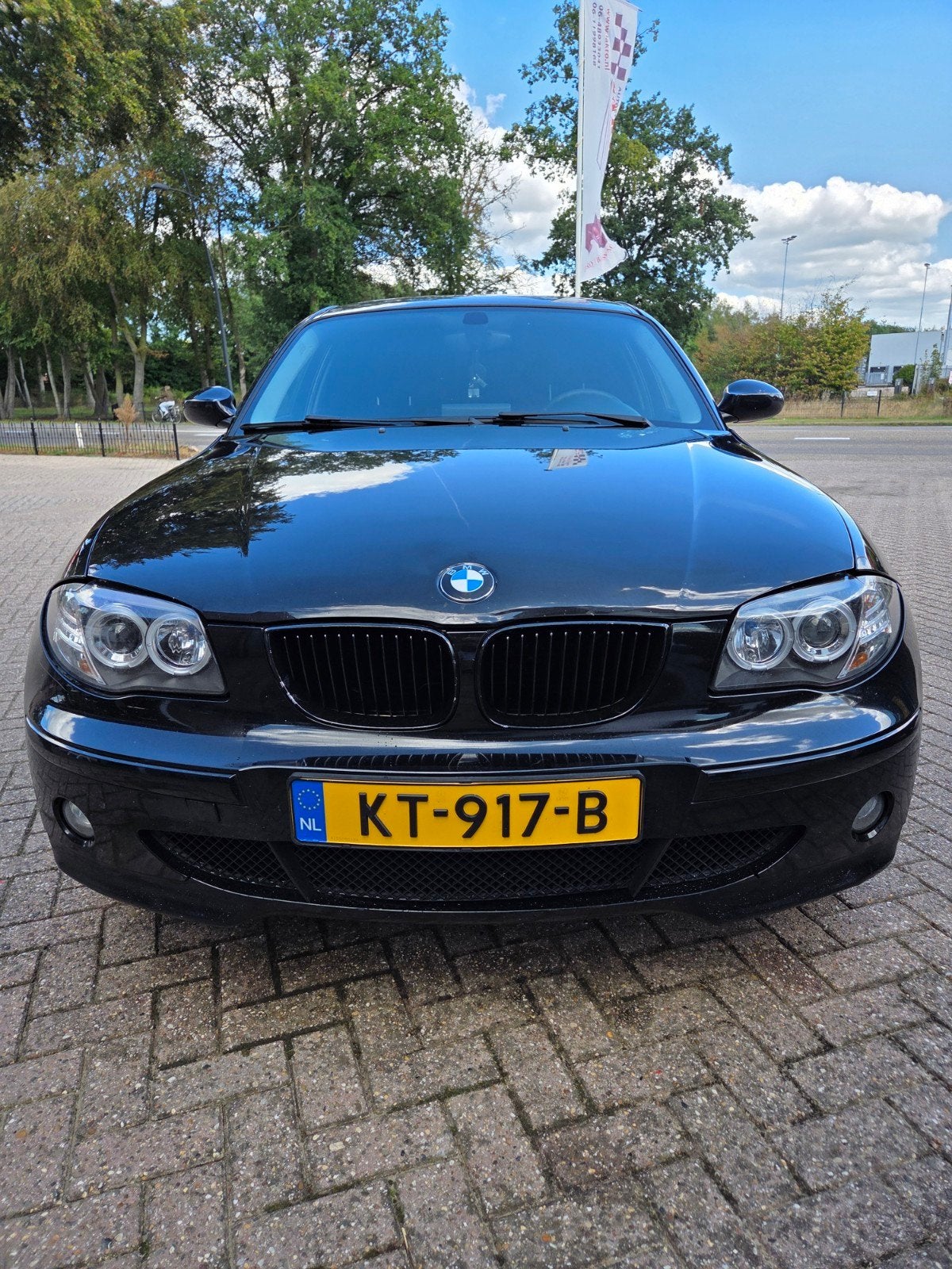 BMW 1-Serie 1.6 116I 2007 Zwart alles werkt naar behoren!, 1596 cc, 4 cilinders, 635 kg, Zwart