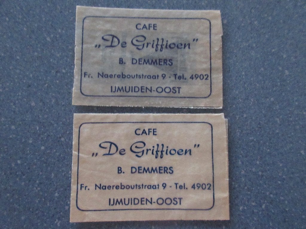 2 x IJmuiden-Oost, café De Griffioen, Verzenden, Nederland