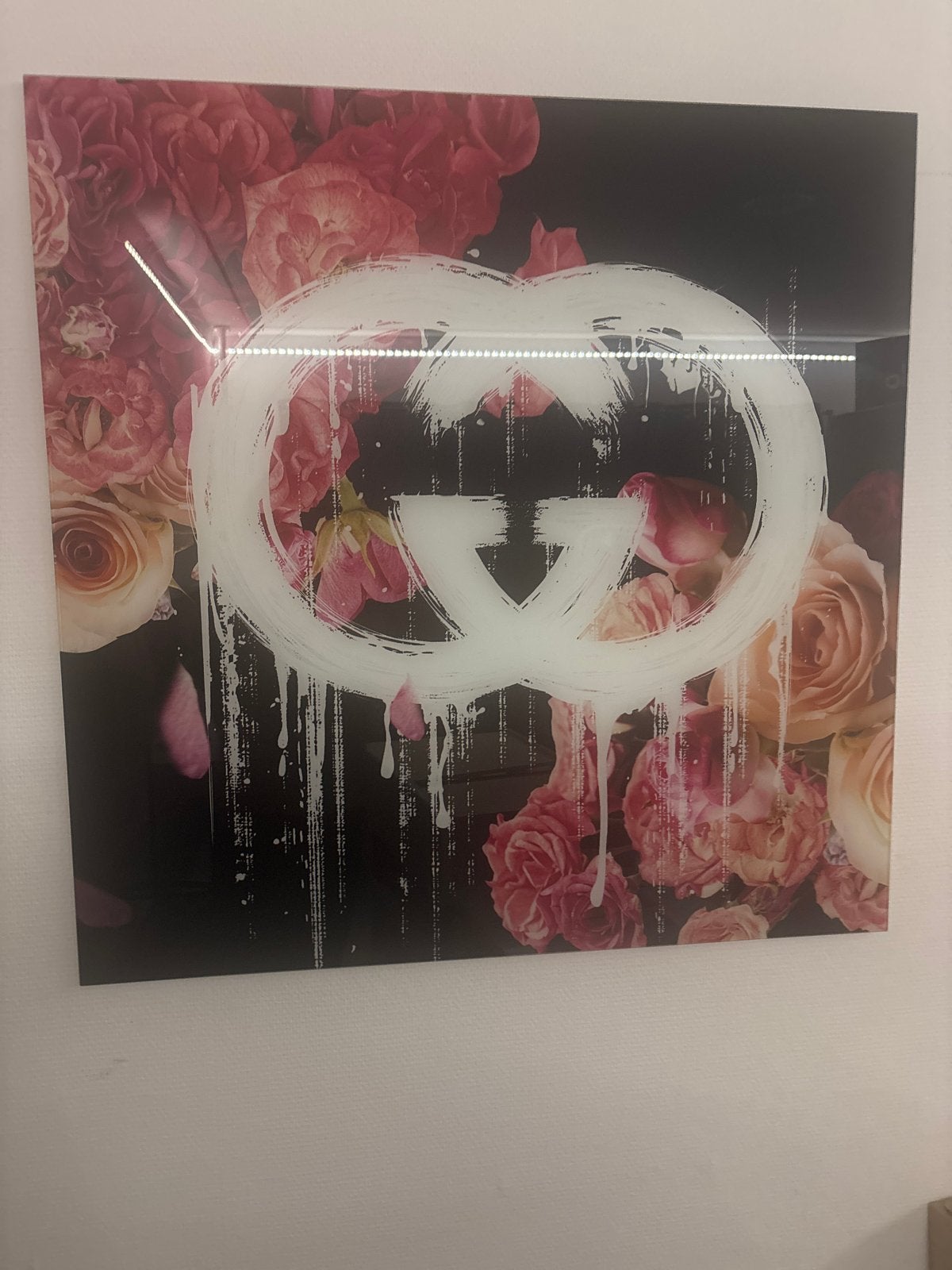 Gucci logo glas schilderij, Ophalen, Zo goed als nieuw, Print